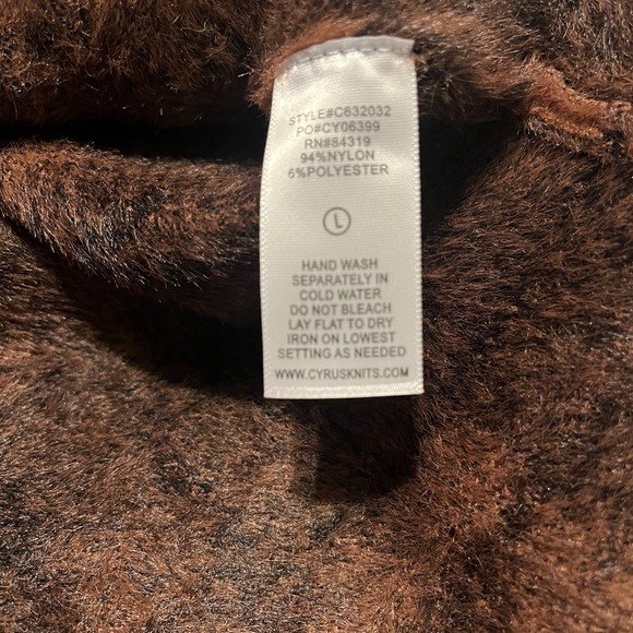 Cyrus Women's L Coat Long Plaid Brown Black Button Fuzzy Super Soft Warm Button - Picture 8 of 11